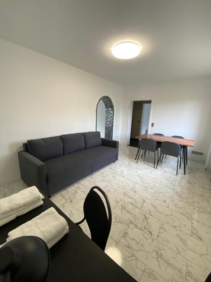 4 Zw M. Blick V. Balkon Auf Lech Apartment เอาก์สเบิร์ก ภายนอก รูปภาพ