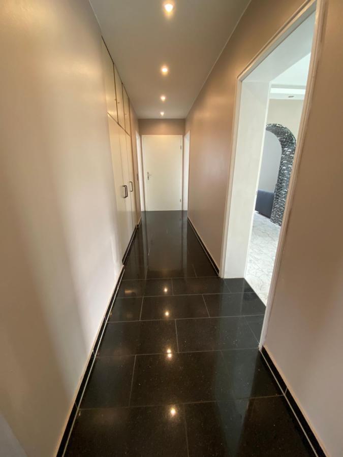 4 Zw M. Blick V. Balkon Auf Lech Apartment เอาก์สเบิร์ก ภายนอก รูปภาพ